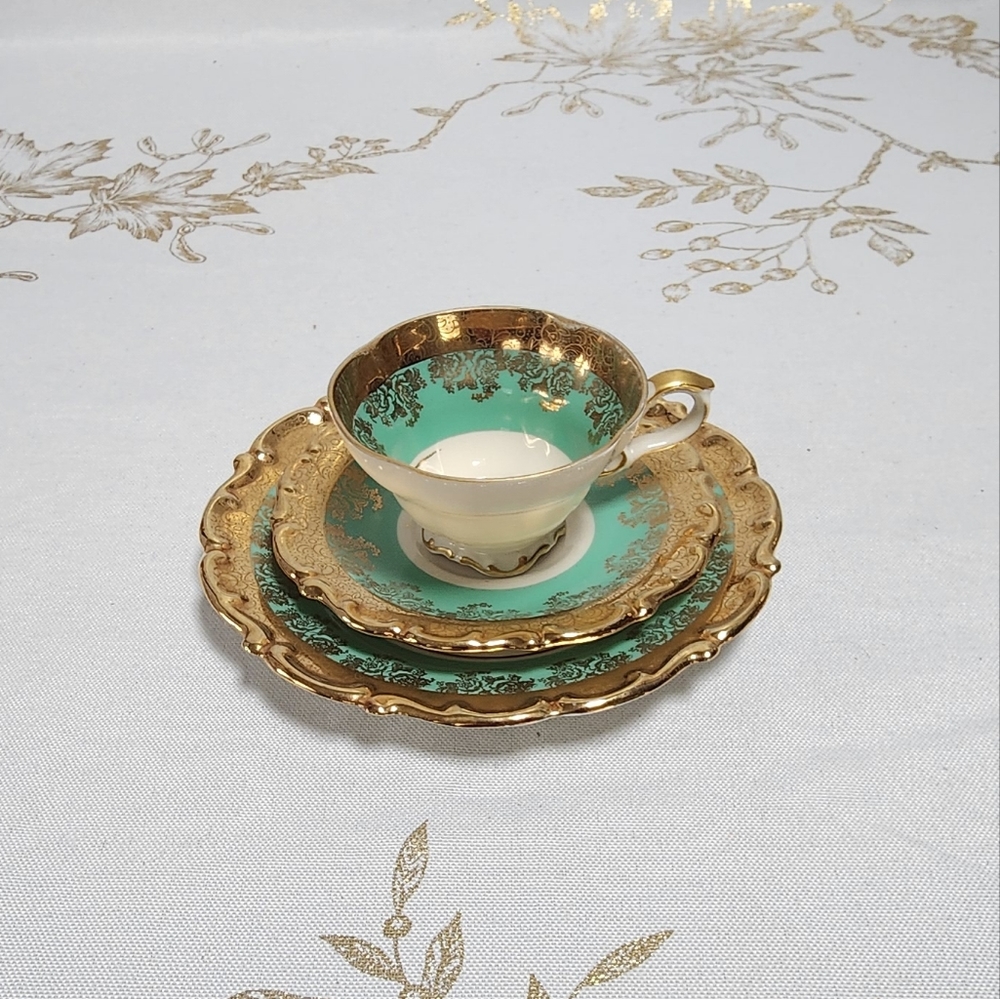 Beautiful Linder Kueps German Bavaria Teal/Gold Antique Teacup, Saucer, & Desser